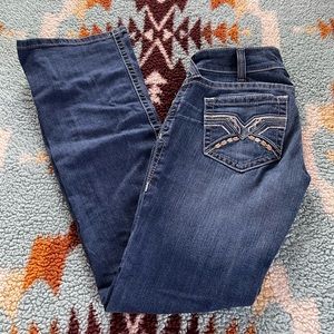 Mid rise real Ariat jeans!!🌵